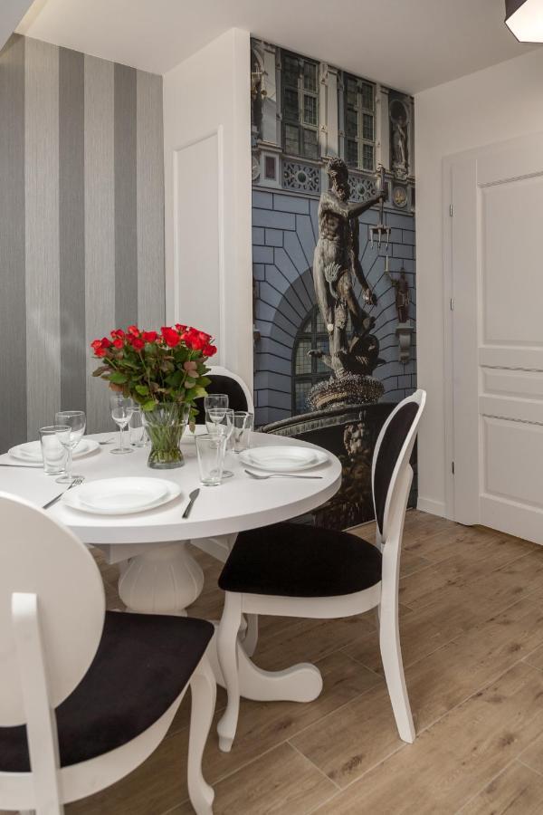 Apartamenty Gdansk Eu - Angielska Grobla Old Town Gdansk Sw Barbary 11 Exterior foto